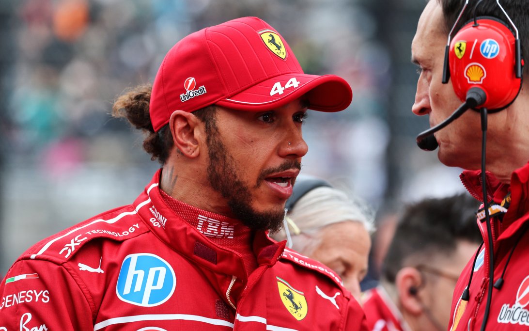 Lewis Hamilton új versenymérnök