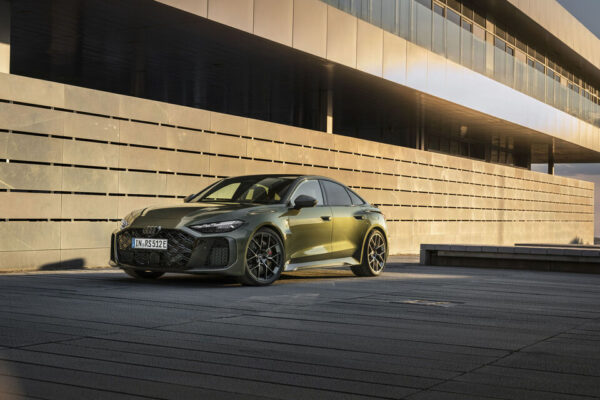Audi RS5 plug-in hibrid